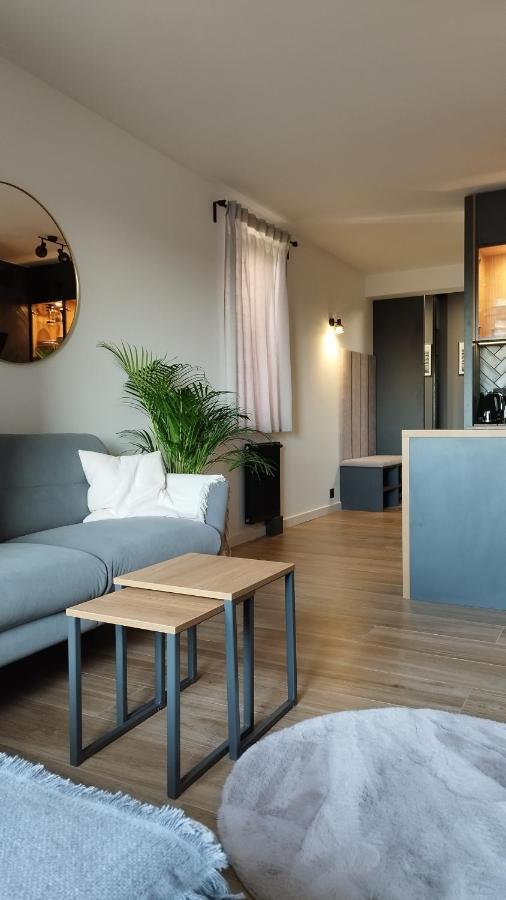 Apartment Between Krakow Bagian luar foto