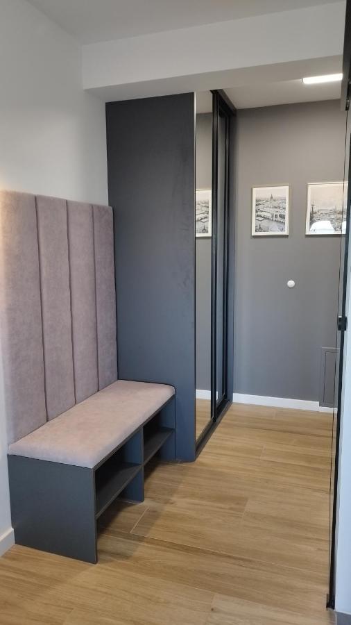 Apartment Between Krakow Bagian luar foto