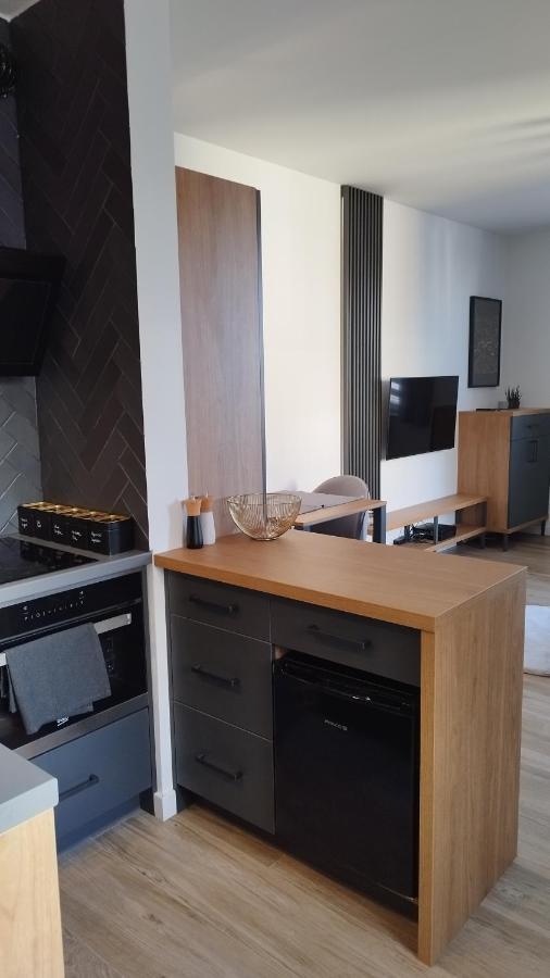Apartment Between Krakow Bagian luar foto